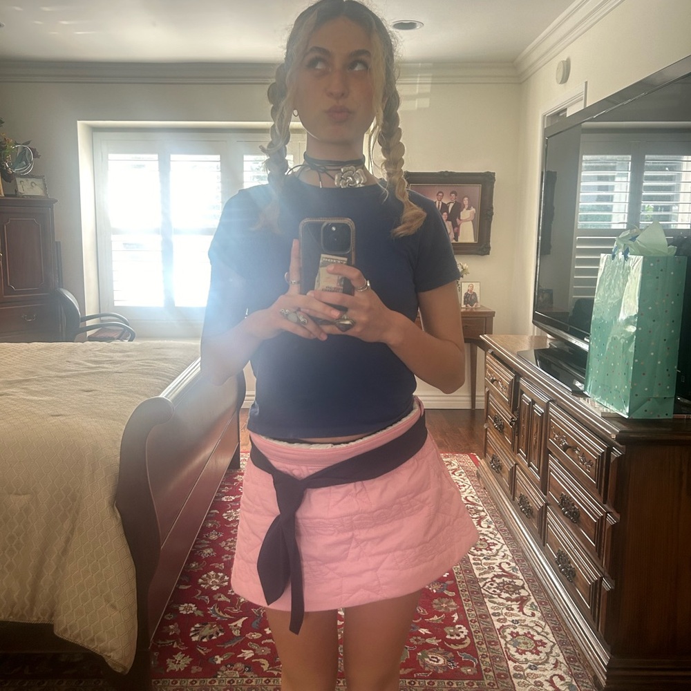 Meet your Posher, Isabella